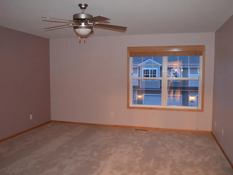 13784 Atwood Ave — Photo 19