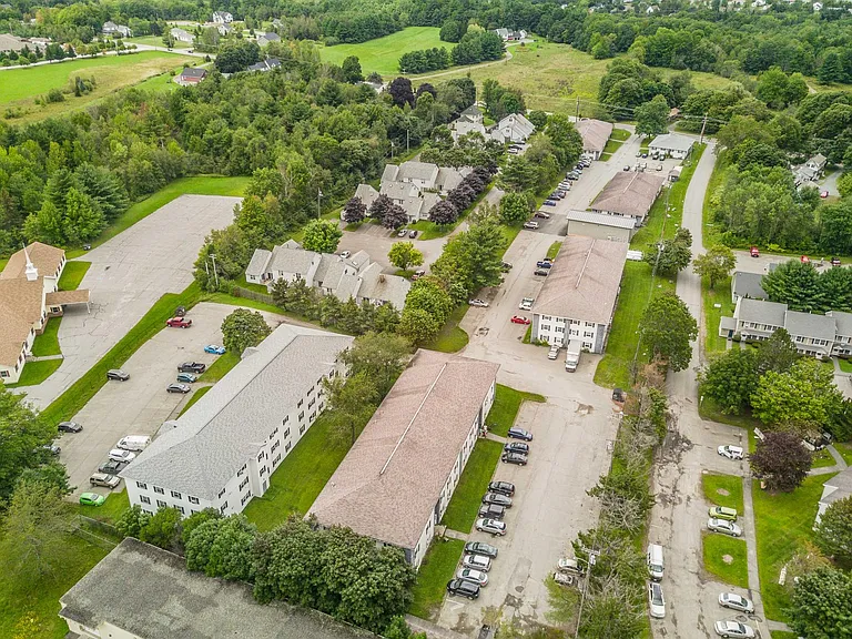 Cedarwoods Apartments — Photo 16