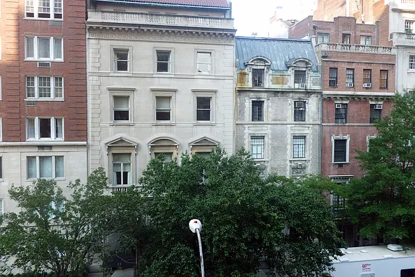 Sold by Stribling | media 21