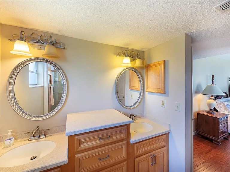 437 Cerromar Ln #525 — Photo 17
