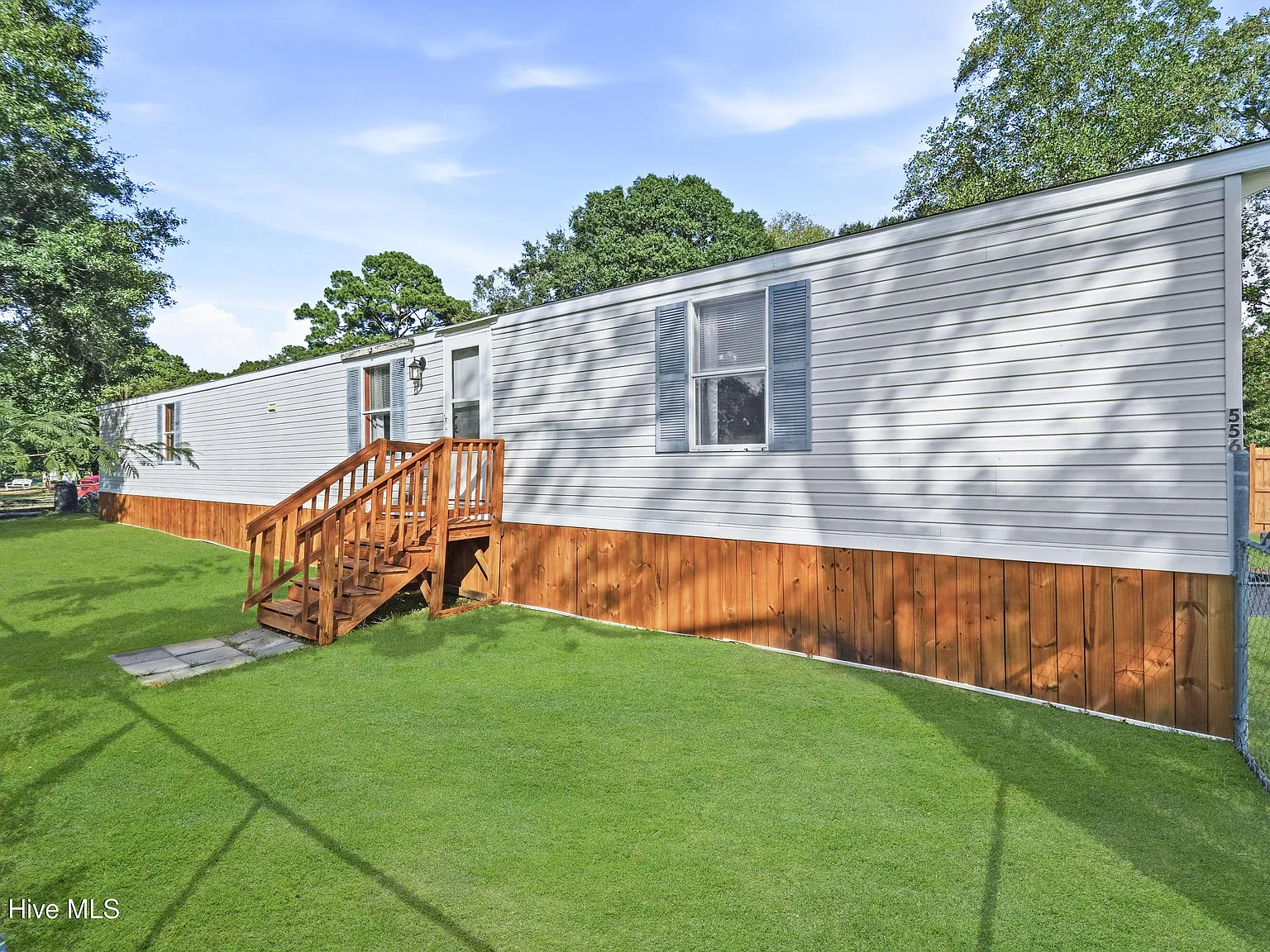 2 bed, 2.0 bath, 1008 sqft, $1,295 — Photo 3