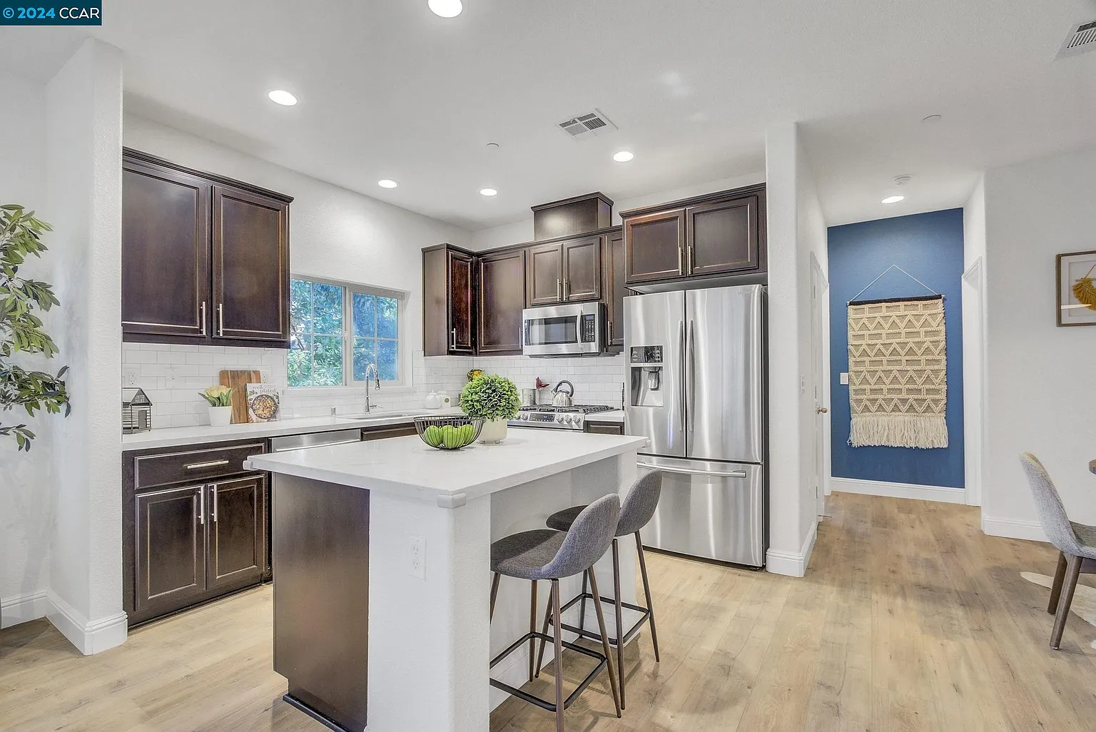 1252 Detroit Ave #1 photo 1