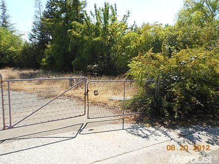 4th image of 130 Herrington Dr