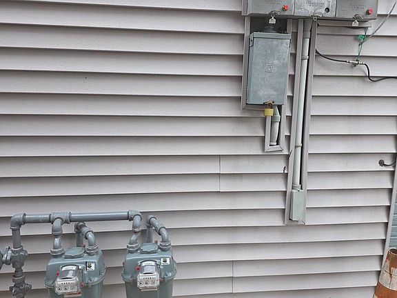 4th image of 1317 S 10th St