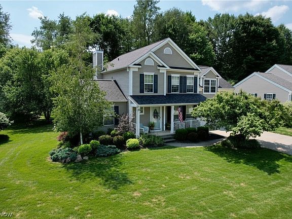 4th image of 3328 Pine Ridge Dr