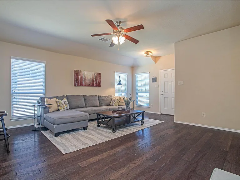 8905 Deadwood Ln — Photo 13