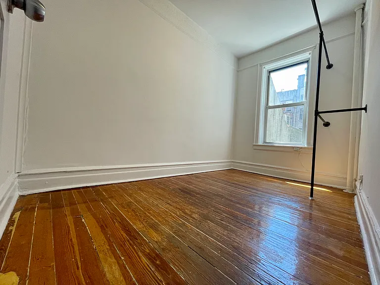 191 Grand St #20 — Photo 9