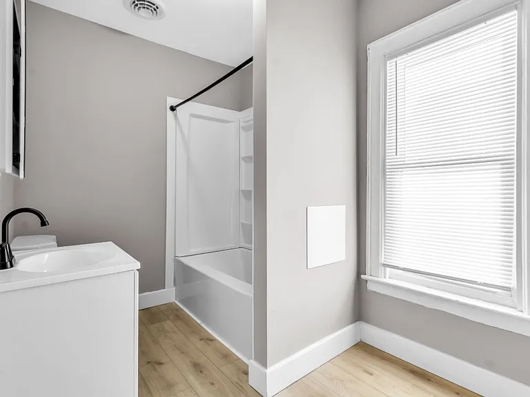 1684 William St #1 — Photo 14