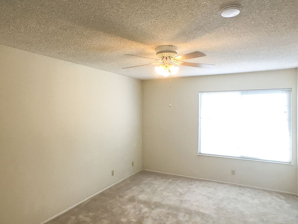 1st image of 1561 Via Alegria Ct