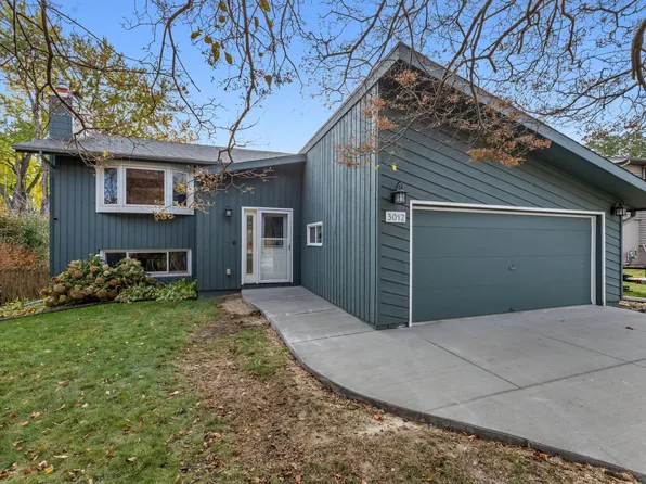 3012 Crescent Ln NW, Rochester, MN 55901