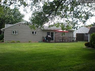 4th image of 244 Vivian Dr