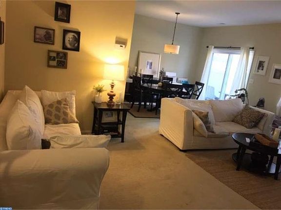 5th image of 211 Brinley Dr