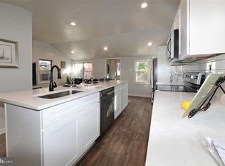 4120 Calvert Dr, Chesapeake Beach, MD 20732