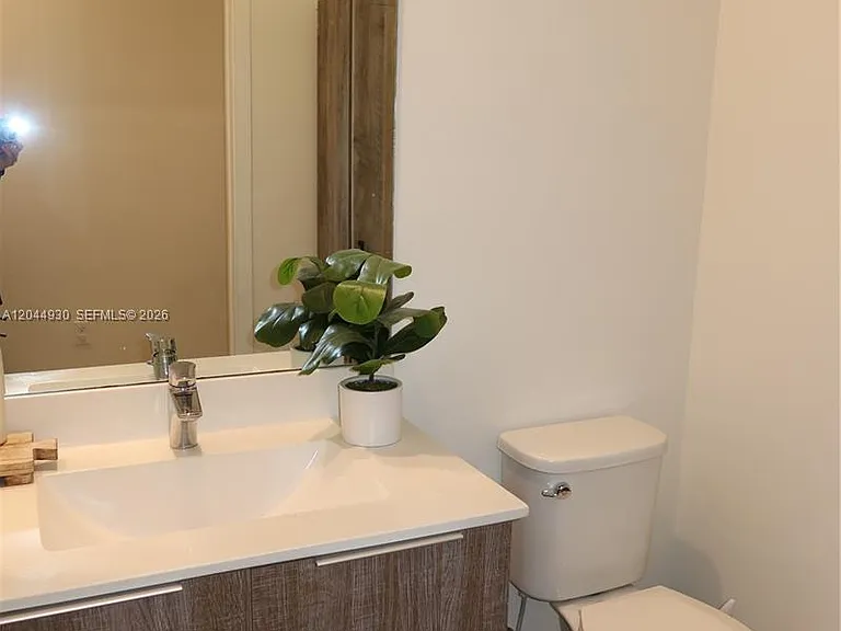 10467 NW 82nd St #16 — Photo 13