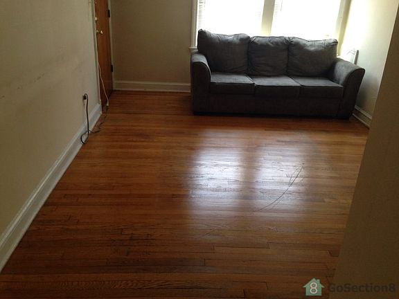 2nd image of 302 S Maple Ave APT 6