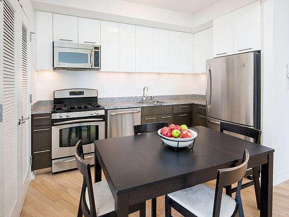 3rd image of 230 Ashland Pl APT 25B