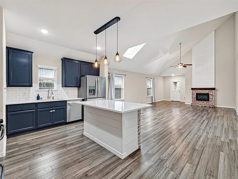 4631 Stolz Trl — Photo 9