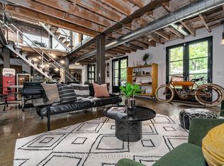 9 Peyton Ln, Toronto, ON M4M 3R3