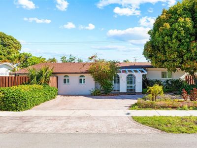 729 W 50th Pl, Hialeah, FL, 33012