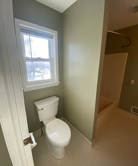 437 Ayrault Rd — Photo 12