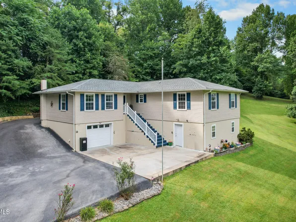 120 Elizabeth Ann Cir, Bluff City, TN 37618