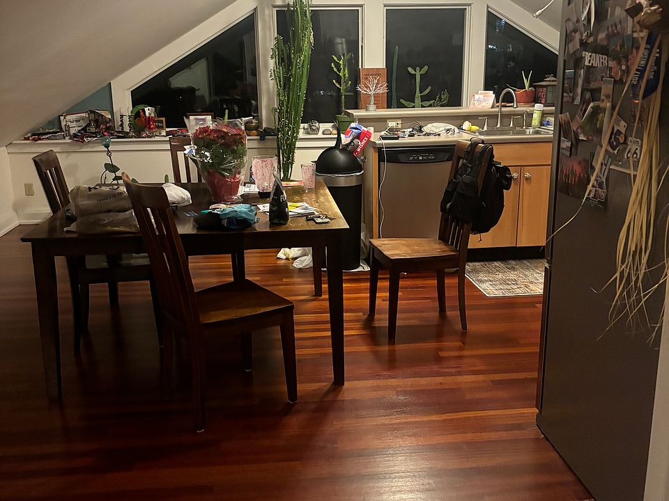 2nd image of 2321 Upland Pl #3