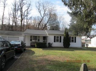 4 Wasson Dr, Poughkeepsie, NY 12603