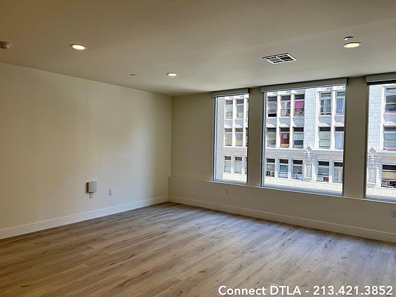 5th image of 314 W 6th St #307