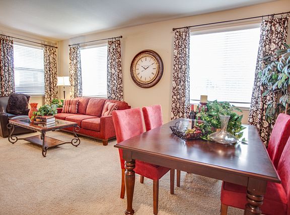 4th image of 1473 Stoney Cross Ln