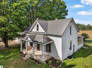 11470 S 39th Rd, Cadillac, MI 49601