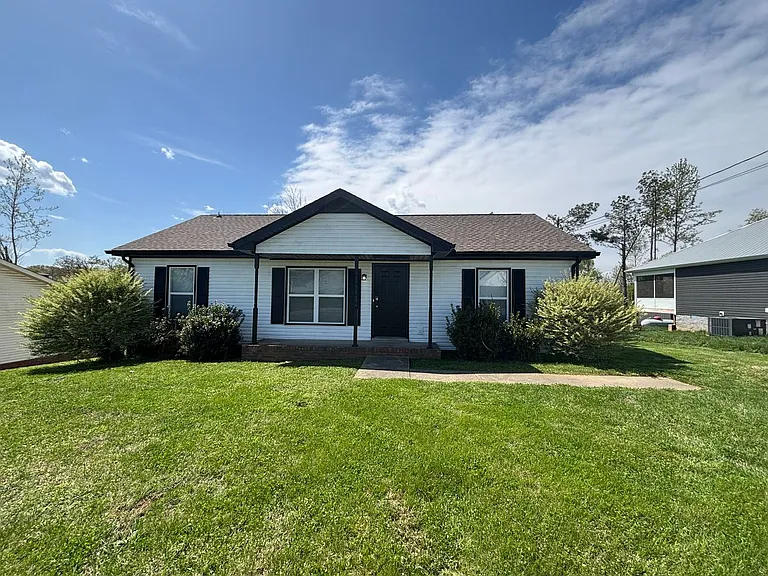 1237 Kendall Dr — Photo 1