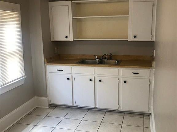 3rd image of 2314 Highland Ave APT 1
