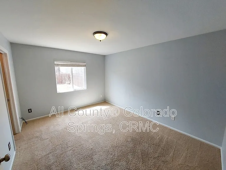 4182 Pioneer Creek Dr — Photo 18