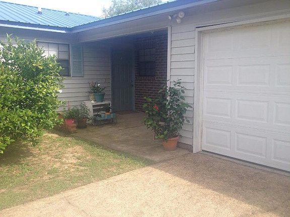 2nd image of 511 Carol Ann Ct Lot 5