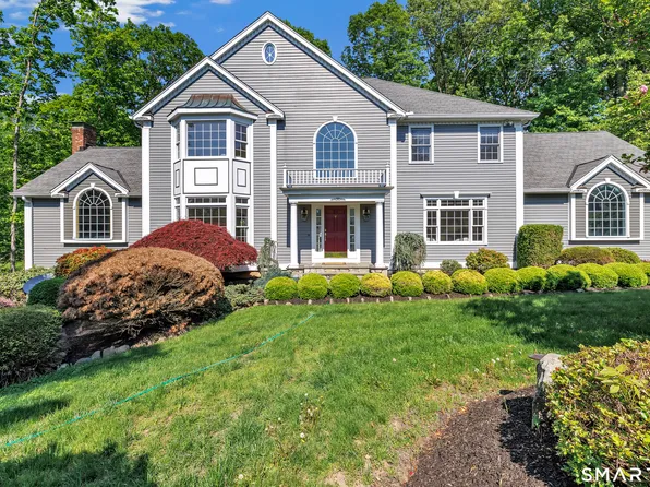 35 Hunting Ridge Road, Easton, CT 06612