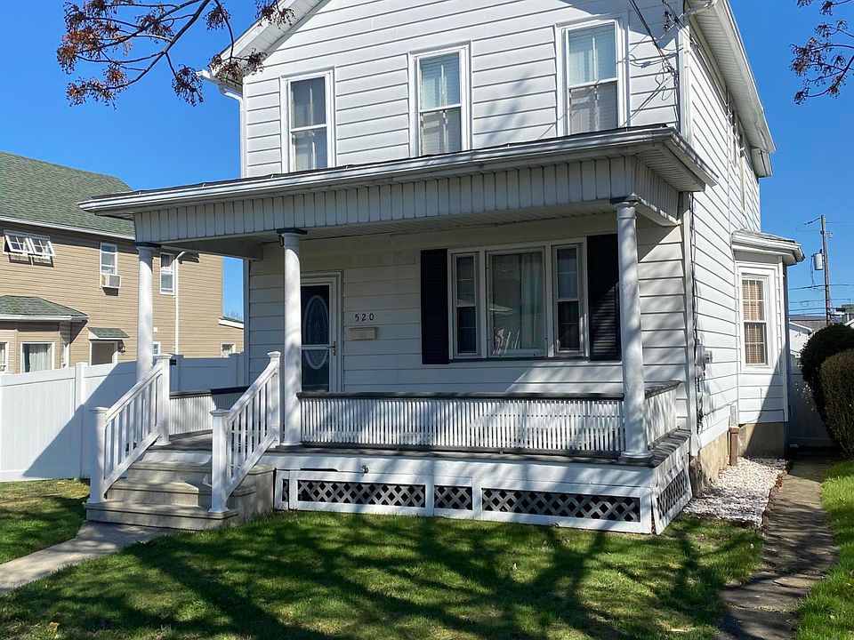 1st image of 520 N Lincoln Ave
