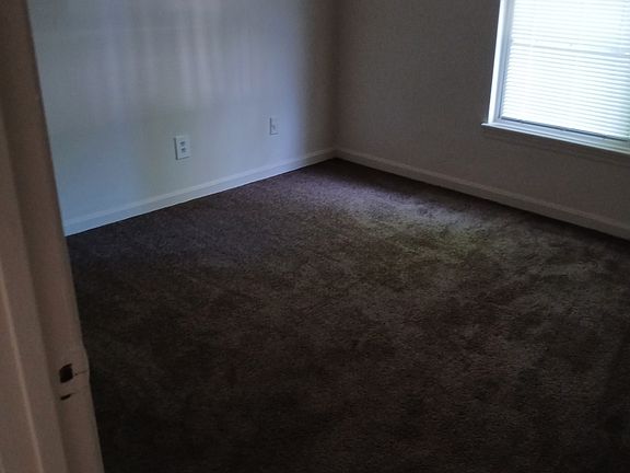 5th image of 1922 S 28th St