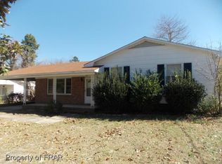 1016 Karen Cir, Spring Lake, NC 28390