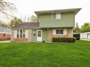 337 Osage St, Park Forest, IL 60466