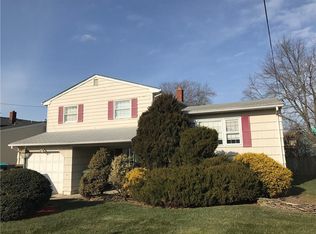202 Monroe Ave, Edison, NJ 08820