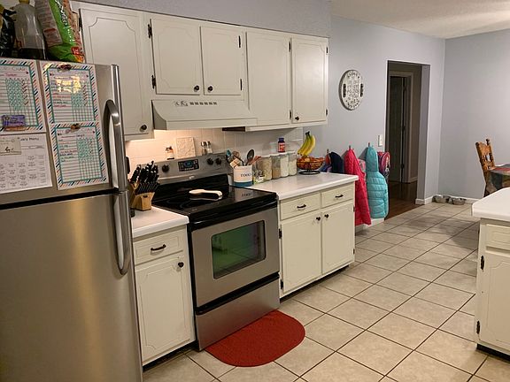 5th image of 1505 Dale St