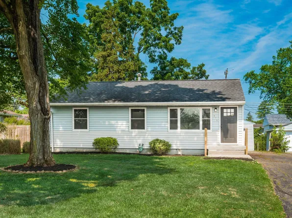 975 Chestershire Rd, Columbus, OH 43204