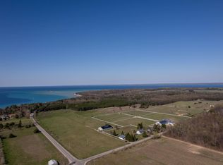 19777 Eagle Rise Rd, Traverse City, MI 49686