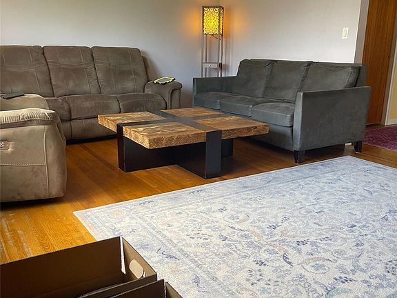 2nd image of 2233 Esplanade Ave APT 2