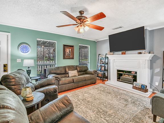 4th image of 5645 Banks Rd