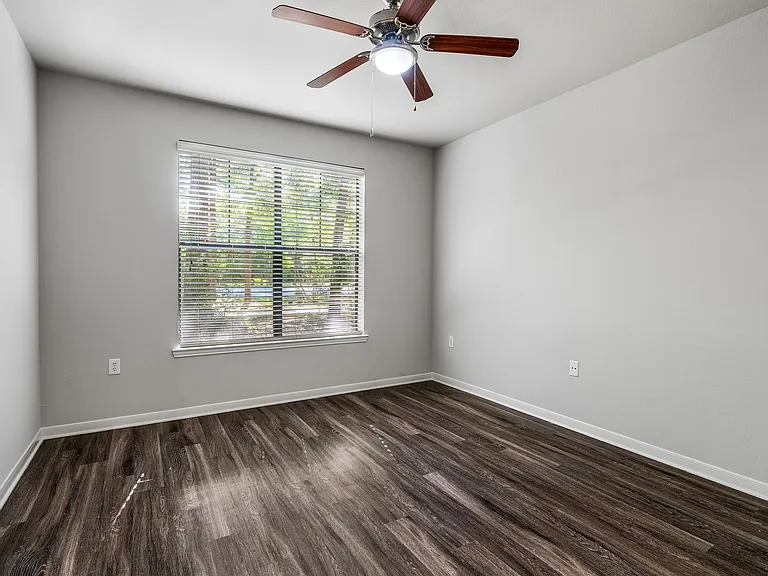 Evergreen at Sterling Ridge — Photo 17
