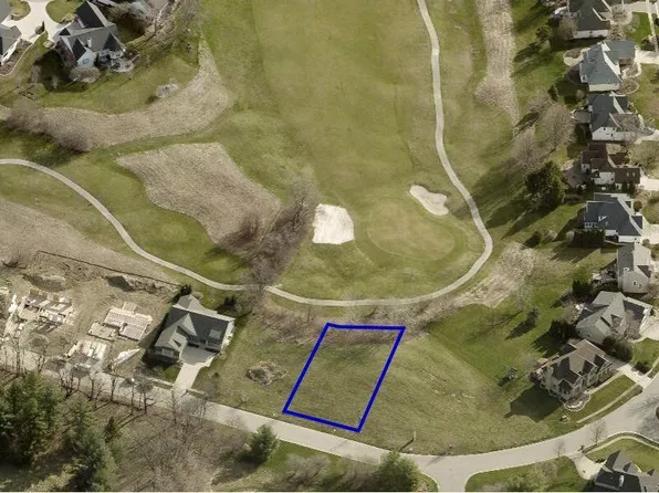 47 N Larwick Cir, Valparaiso, IN 46385