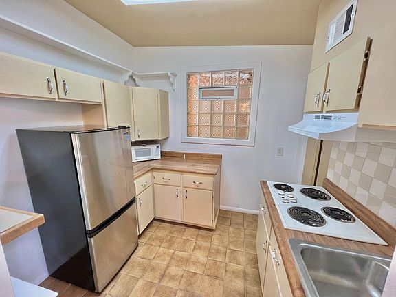 4th image of 560 S Highland Dr #6