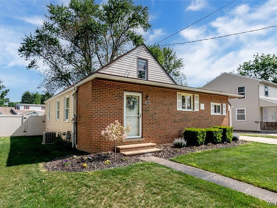 8420 Lindbergh Ave, Niagara Falls, NY 14304 MLS B1473054 Zillow
