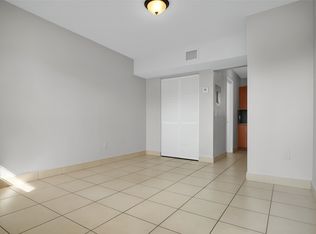 1190 NW 67th St APT 2, Miami, FL 33150